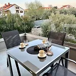 Apartment Frank *