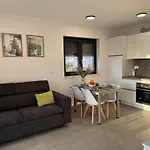 Frank Apartment