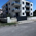 Frank Apartment *