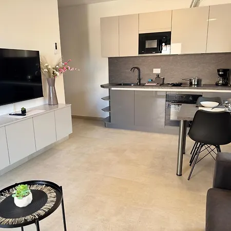 Apartment Frank Zambratija (Istria)
