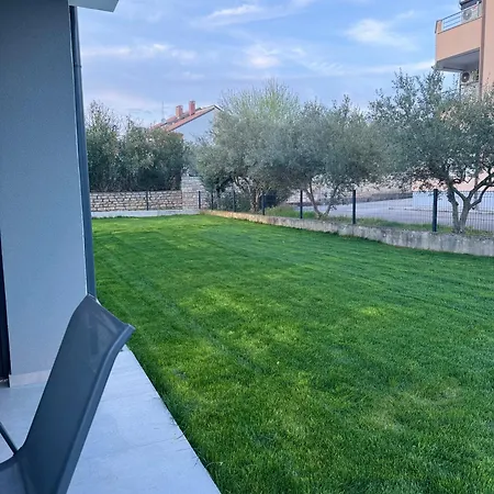 Frank Apartment